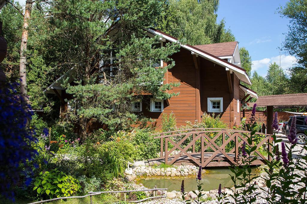 Green Forest Club Hotel Glinniki Zewnętrze zdjęcie